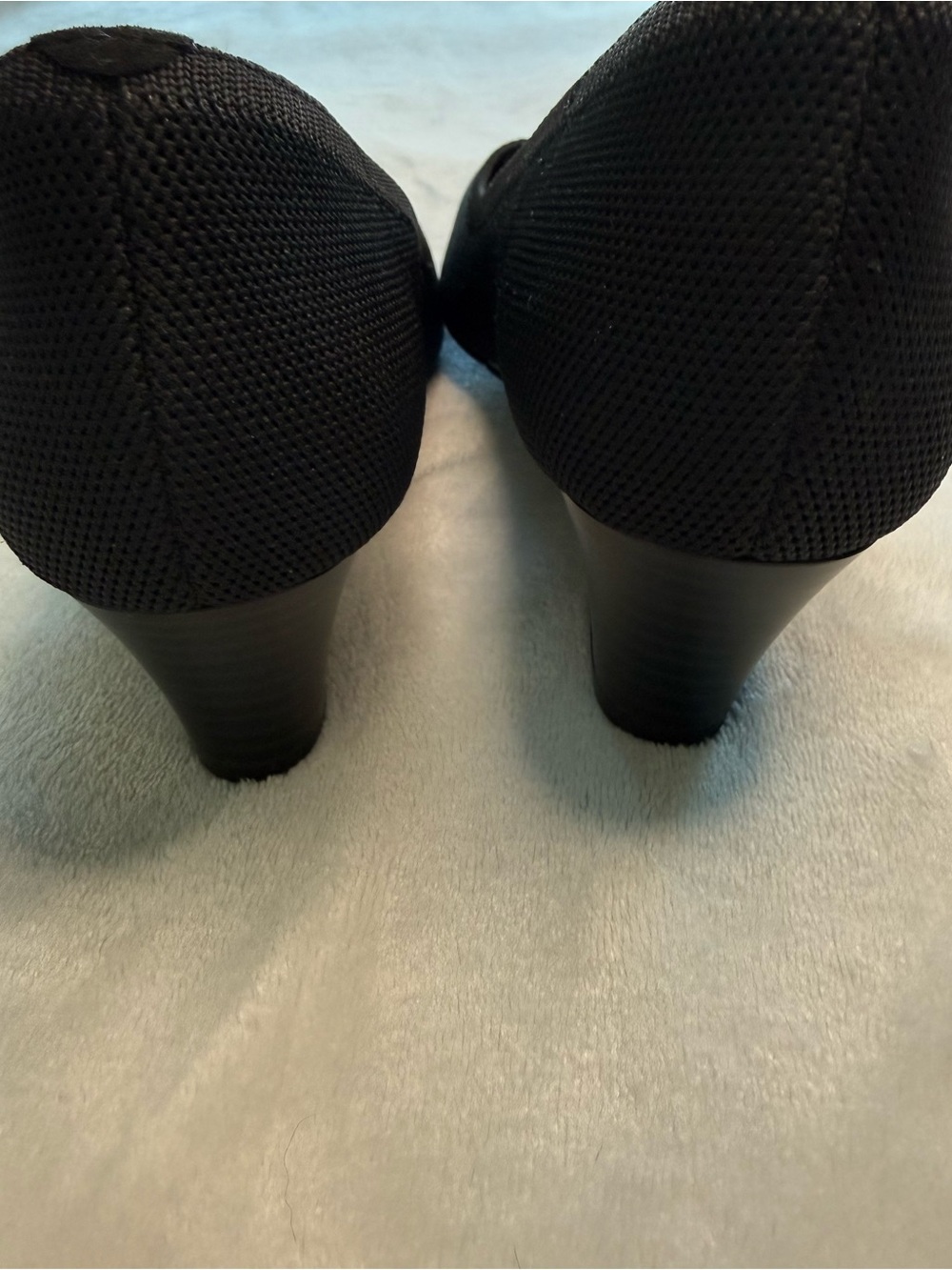 Vivaia Poited Toe Wedge Sz 38 / Women’s 7.5 Black EUC - Picture 6 of 6